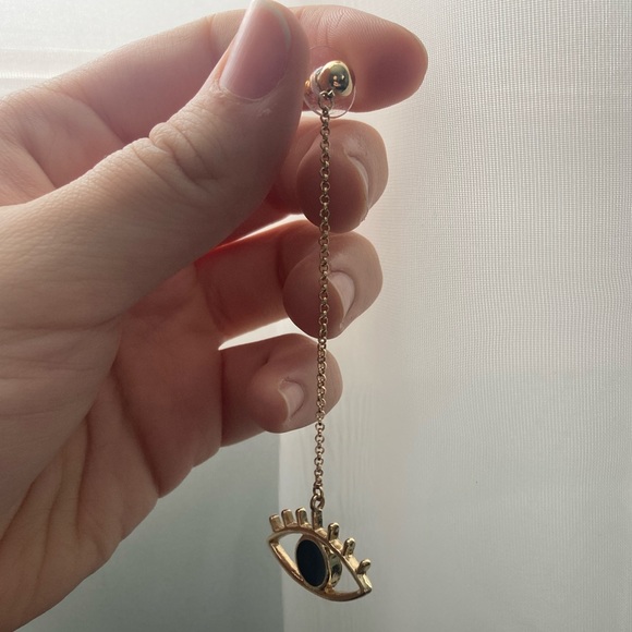 Dangly eye earrings - Picture 3 of 3